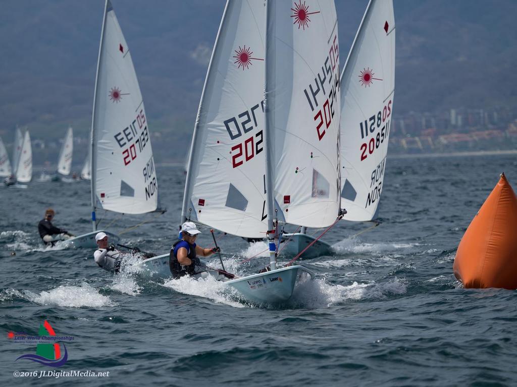 Sara Winther (NZL) leads the bunch - Day 4, 2016 Laser Radial World Championships, Mexico © JLDigitalMedia http://jldigitalmedia.zenfolio.com/